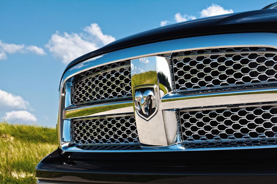  Dodge Ram 1500 Laramie Longhorn Crew Cab 2010 года  (фото 16 из 24)